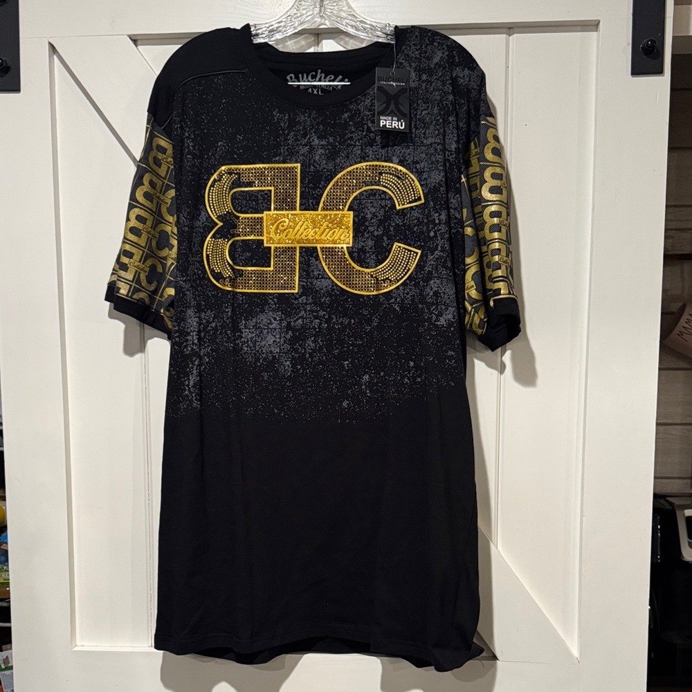 Black and Gold Graphic Tee